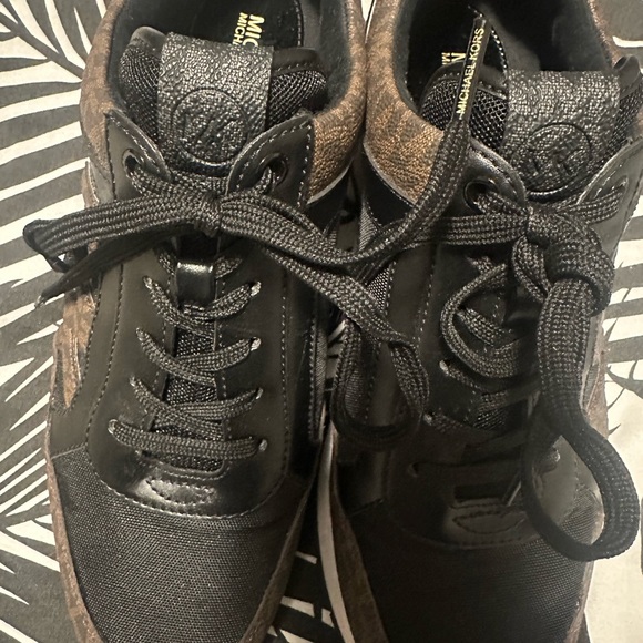 Michael Kors Maddy fashion sneakers - Picture 6 of 8